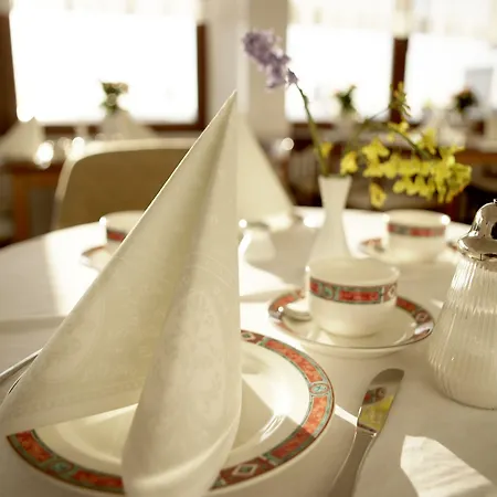 Haus Rooad Weeter ゲストハウス ヘルゴラント